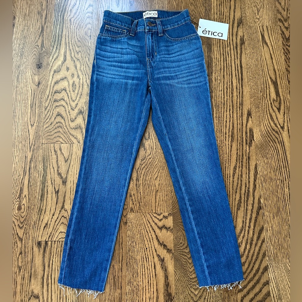 NWT Ética Blue Skinny Jeans Classic Style size 23/24 or size 1